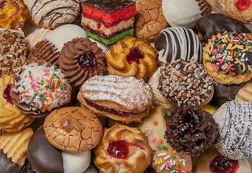 Store Baked Cookies